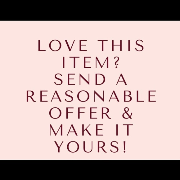 - Hello Kitty sparkly earrings with whiskers - Picture 2 of 6